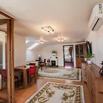 Diana Apartment